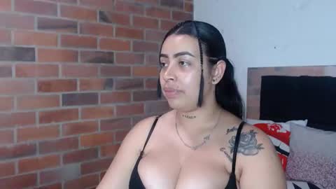   online show from September 12, 2025, 8:53 pm