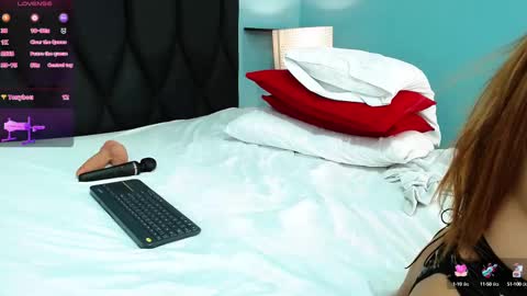   online show from February 25, 2025, 2:33 pm