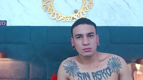 Snapshot of salome_daniel chatting on October 16, 2025, 7:48 pm salome_daniel online show from October 16, 2025, 7:48 pm