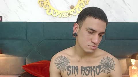 Snapshot of salome_daniel chatting on October 20, 2025, 7:47 pm salome_daniel online show from October 20, 2025, 7:47 pm