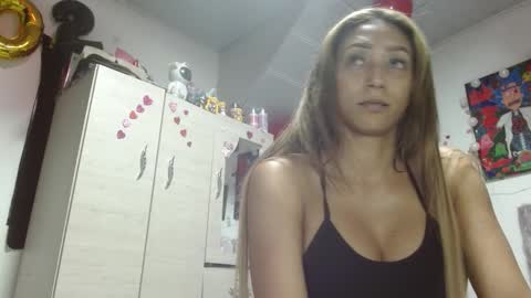 Snapshot of salome_drasin chatting on March 17, 2026, 7:01 am salome_drasin online show from March 17, 2026, 7:01 am