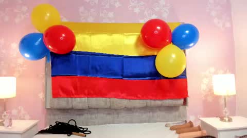 Snapshot of salome_simonz chatting on June 17, 2026, 8:10 pm salome_simonz online show from June 17, 2026, 8:10 pm
