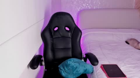 Snapshot of salomee_11 chatting on December 15, 2024, 6:51 am salo online show from December 15, 2024, 6:51 am