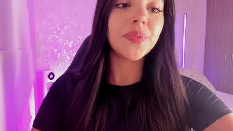 Snapshot of salomee_11 chatting on February 3, 2025, 1:52 am salo online show from February 3, 2025, 1:52 am