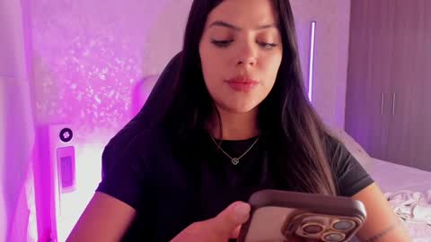 Snapshot of salomee_11 chatting on February 3, 2025, 4:57 am salo online show from February 3, 2025, 4:57 am