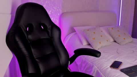 Snapshot of salomee_11 chatting on February 4, 2025, 3:00 am salo online show from February 4, 2025, 3:00 am