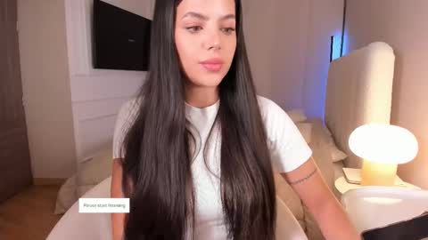 Snapshot of salomee_11 chatting on October 9, 2025, 3:37 am salo online show from October 9, 2025, 3:37 am