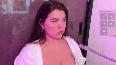Snapshot of salomee_bigboobs chatting on April 27, 2026, 12:30 am Salome online show from April 27, 2026, 12:30 am