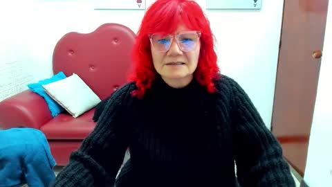 Snapshot of salomee_diazz chatting on September 18, 2025, 9:17 pm Salomee diazz online show from September 18, 2025, 9:17 pm