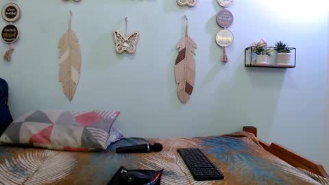 salomesmit666 online show from February 6, 2026, 7:39 pm