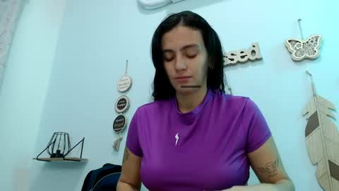 salomesmit666 online show from April 18, 2026, 1:48 pm