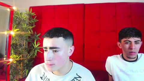 Salomon  Jax and Luca online show from September 9, 2025, 9:20 am