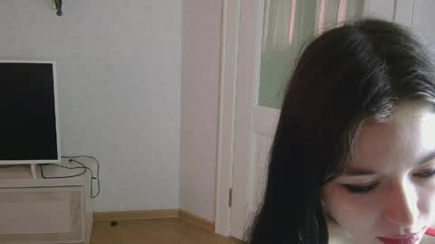 SaltedCaramely online show from June 3, 2026, 9:12 am