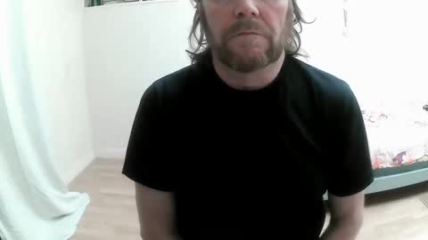 Saltimbanquier  Salt  ou  Banquier  online show from January 10, 2025, 1:52 pm