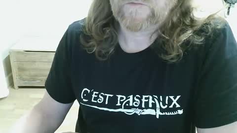 Saltimbanquier  Salt  ou  Banquier  online show from April 20, 2026, 8:32 pm