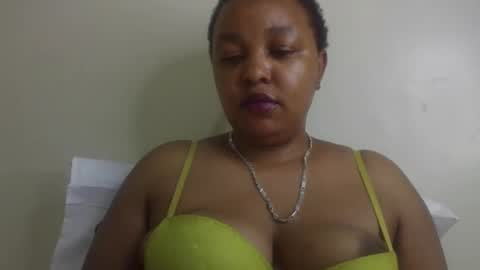 salty_surprise_ online show from March 5, 2025, 1:42 am