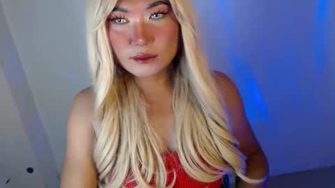 anasthasia online show from September 16, 2025, 6:09 pm