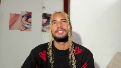 Snapshot of salvatore_amator chatting on May 30, 2026, 2:58 pm salvatore_amator online show from May 30, 2026, 2:58 pm