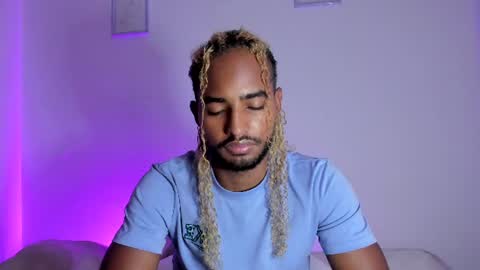 salvatore_amator online show from July 8, 2026, 1:04 pm