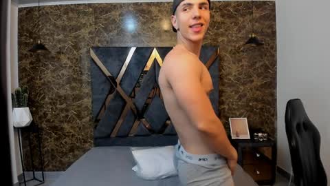 SALVATORE online show from January 9, 2025, 2:29 pm