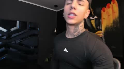 SALVATORE online show from October 16, 2025, 5:25 pm