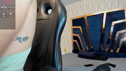 SALVATORE online show from November 30, 2025, 5:17 pm