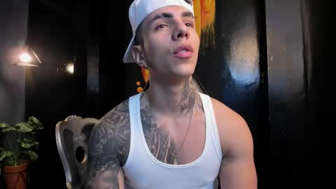 SALVATORE online show from December 15, 2025, 6:01 pm