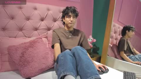 salvatore  online show from January 14, 2025, 9:41 pm