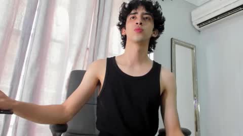 salvatore  online show from February 15, 2025, 6:23 pm