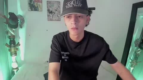 sam__cute online show from January 14, 2025, 3:11 am