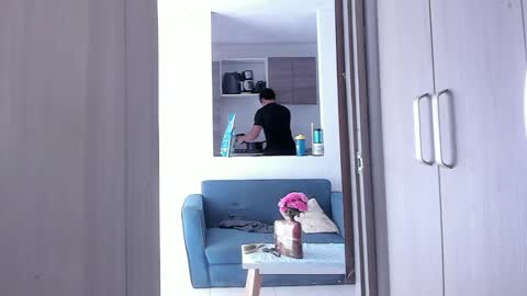 llll sammu llll online show from February 14, 2025, 7:33 pm