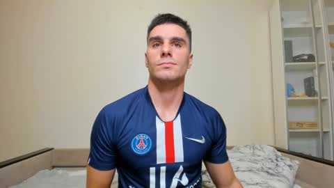 BACK IN 2 WEEKS online show from December 16, 2024, 9:09 pm