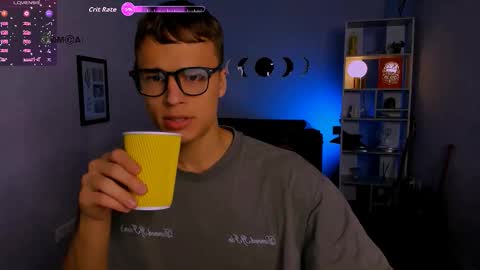 Sam online show from October 10, 2025, 10:36 am