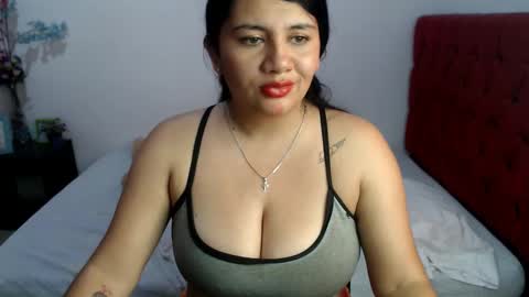 sam_sexyy2 online show from November 14, 2025, 7:01 pm