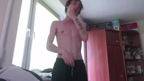 sam_skywalker online show from June 8, 2026, 6:47 am