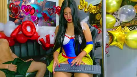 Snapshot of samaelandlilit chatting on February 15, 2025, 7:27 am samaelandlilit online show from February 15, 2025, 7:27 am