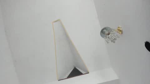 samaelandlilitt online show from March 6, 2026, 9:06 am