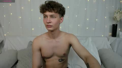 Sam online show from September 16, 2025, 1:56 pm