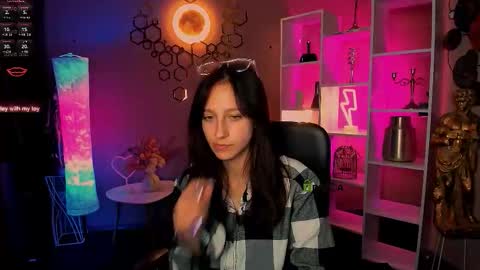 samanta_kisses online show from December 18, 2025, 1:22 am