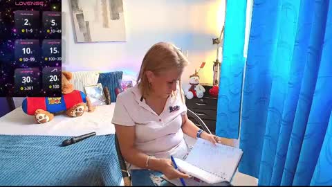 Samanta Stone online show from December 2, 2024, 9:06 pm