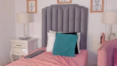  samanta  online show from January 30, 2025, 5:30 am