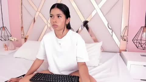 sam  online show from March 9, 2025, 6:28 am