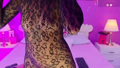 samantakane online show from February 5, 2026, 4:17 am