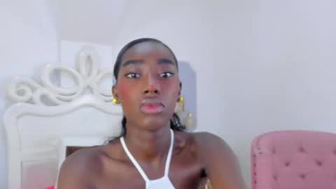 Snapshot of samantamarquez chatting on February 24, 2025, 7:41 pm Samanta online show from February 24, 2025, 7:41 pm