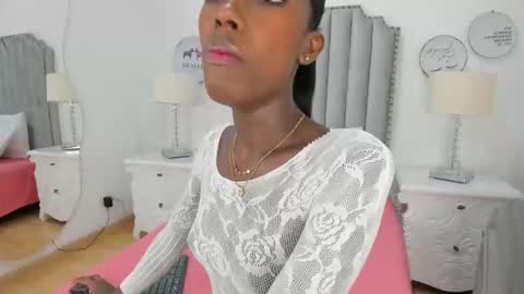 Snapshot of samantamarquez chatting on November 4, 2025, 7:57 pm Samanta online show from November 4, 2025, 7:57 pm