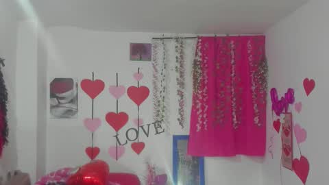  Samanthasmile  online show from September 30, 2025, 3:11 am