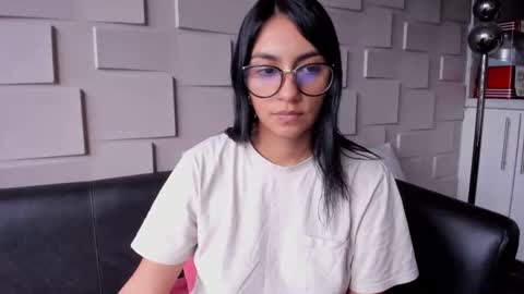 Samantha online show from December 24, 2024, 3:37 pm