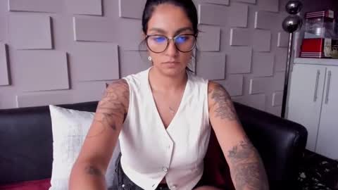 Samantha online show from January 3, 2025, 7:18 pm