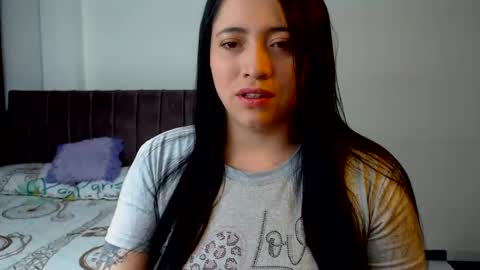 samantha willis online show from November 20, 2025, 12:55 am