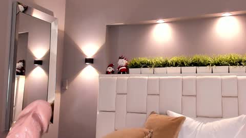  Samanthaa online show from December 29, 2024, 1:28 pm